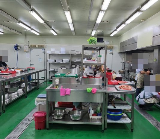 경기도 특사경, 김장철 성수식품 불법 제조·판매 업소 10곳 적발