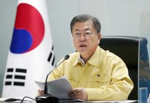 문 대통령 “오미크론 대응 진짜 시험대…일상회복 마지막 고비”