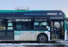 버스 유리창에 투명 LED디스플레이 부착. 공공정보나 상업광고 송출 가능해져