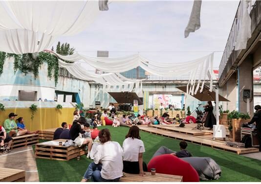 서서울예술교육센터, 엄마아빠 온 가족이 행복한 예술 놀이터