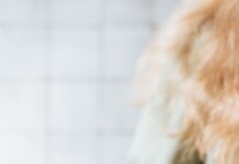 여름철 건강한 디저트 아이디어 woman in white dress holding clear glass mug with green leaf