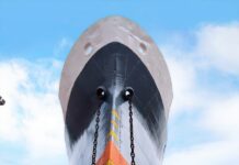 인니에 ‘해외조선인력센터’ 개소…한국어·기술교육 후 국내 투입 a large boat on a beach