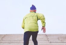 하체 근력 강화, 균형 잡힌 몸 만들기 person climbing concrete stairs