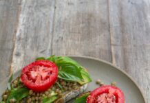 성공적인 체중 감량을 위한 운동과 식단 계획 cooked dish on plate