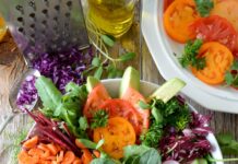 커피값보다 싸다? 실속 건강 구독 루틴 close-up photo of vegetable salad