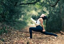 만성피로, 단순한 피로가 아니다…원인과 극복법 woman in white shirt and black leggings sitting on brown dirt road during daytime