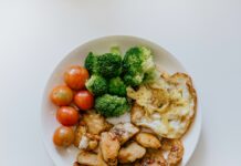 건강을 지키는 첫걸음, 올바른 식단의 중요성 cooked food on white ceramic plate