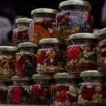 직장인 건강, 작은 습관이 큰 변화를 만든다 a bunch of jars filled with different types of food