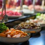 현대인의 건강 파트너, 똑똑한 영양제 섭취법과 식단 관리법 a table is filled with food