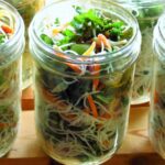 “직장인 건강, 작은 변화가 큰 차이를 만든다…실천 가능한 건강 트렌드와 루틴 제안” cooked foods with vegetable