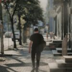“여성 건강, 일상에서 챙긴다”…바뀌는 셀프케어 트렌드와 실천법 man in black hoodie walking on sidewalk during daytime
