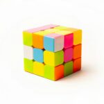 “뇌건강, 일상에서 실천하는 작은 변화가 큰 차이를 만듭니다” a rubik cube on a white background