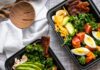 작심삼일 NO! 건강을 지키는 식단 트렌드와 실생활 실천법 a couple trays of food